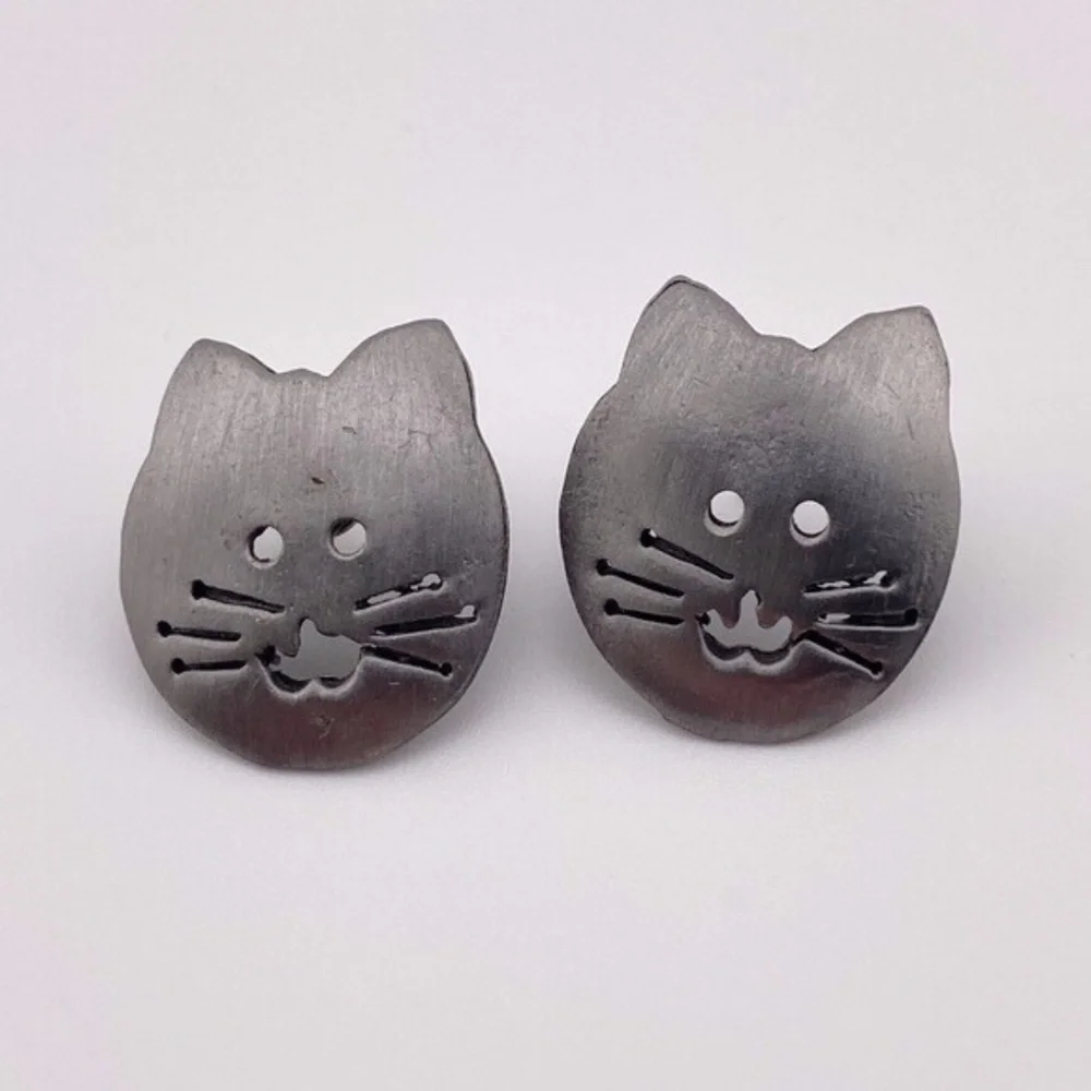 (8) Vintage Cat Earrings